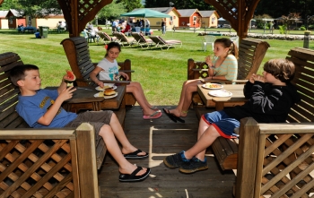 Family Reunion Fun at Casablanca Motel